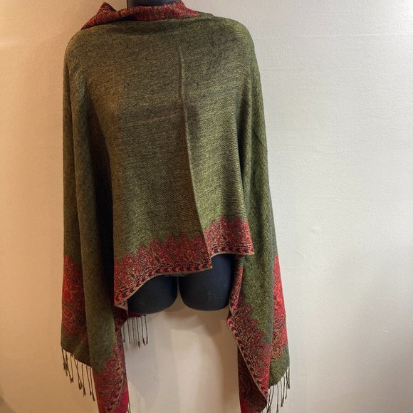 Patterned Scarf Wrap - Picture 1 of 5